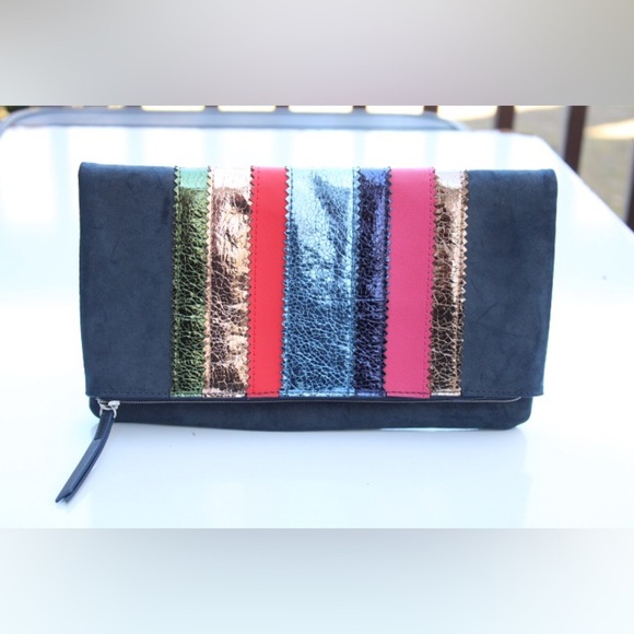 Stella and Dot fold over clutch - Picture 1 of 11
